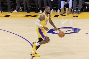 Bỏ qua: Không phải Lakers sẽ tốt hơn nếu không có LeBron, nhưng họ cảm thấy thoải mái hơn trong tình huống này.