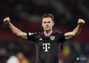 Kimmich: Tôi thấy thoải mái khi chơi hậu vệ phải và tiền vệ, miễn là không bảo vệ khung thành