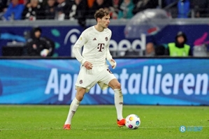 Goretzka: Chúng tôi chưa nói về tương lai, toàn đội vẫn sẽ cố gắng hết sức vì chức vô địch