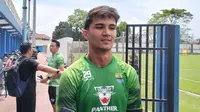 Mantan Kiper Persib Kevin Mendoza Resmi Merapat ke Klub Thailand Chonburi FC
