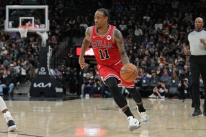 DeRozan dẫn đầu Bulls với 28 điểm, 7 cầu thủ lập công gấp đôi nhưng vẫn thua Celtics