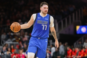 Trận chiến vị trí thẻ chìa khóa! Trận Mavericks VS Kings hôm nay, Doncic bị nghi do đau gân Achilles trái